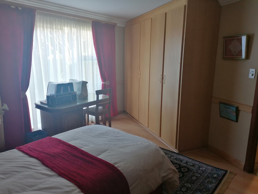 5 Bedroom Property for Sale in Doringkruin North West